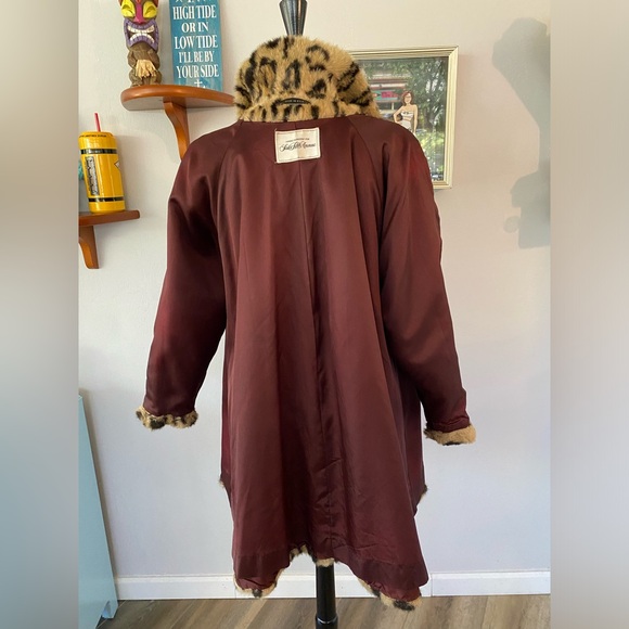 🐆 SAKS FIFTH AVENUE VINTAGE FAUX LEOPARD CHEETAH SWING FUR COAT - Picture 11 of 15